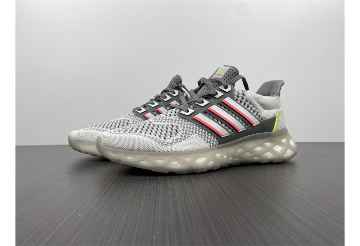 Ad*s ultra boost web dna cz3680