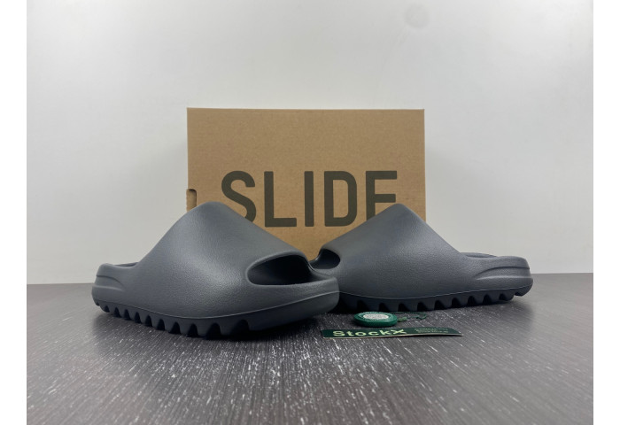 ad*s Y**zy slide id2350