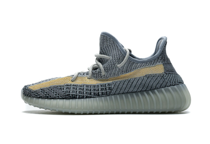 ad*s Y**zy boost 350 v2 “ash blue” gy7657