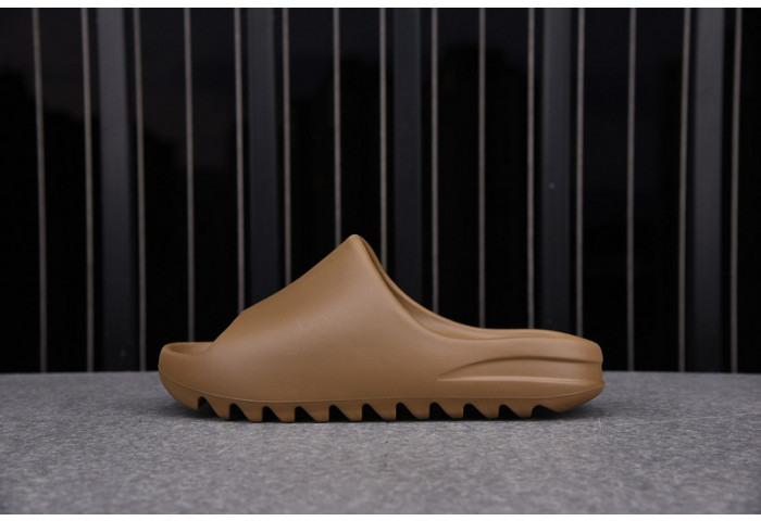 Y**zy slides 