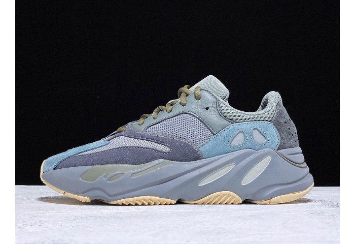 ad*s Y**zy boost 700 teal blue fw2499