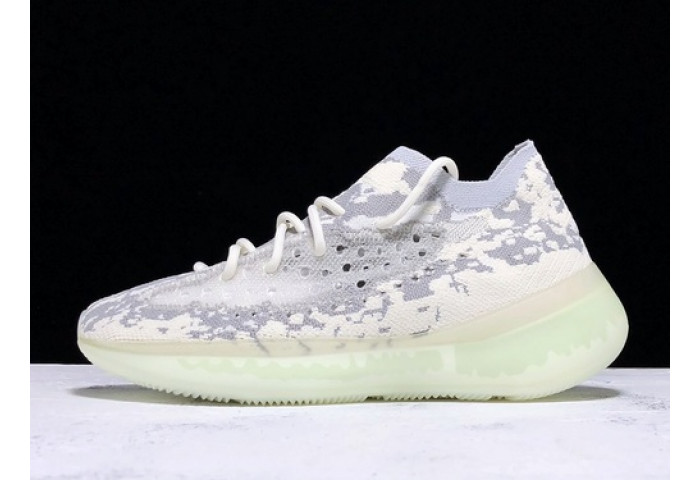 ad*s Y**zy boost 380 alien fv3260