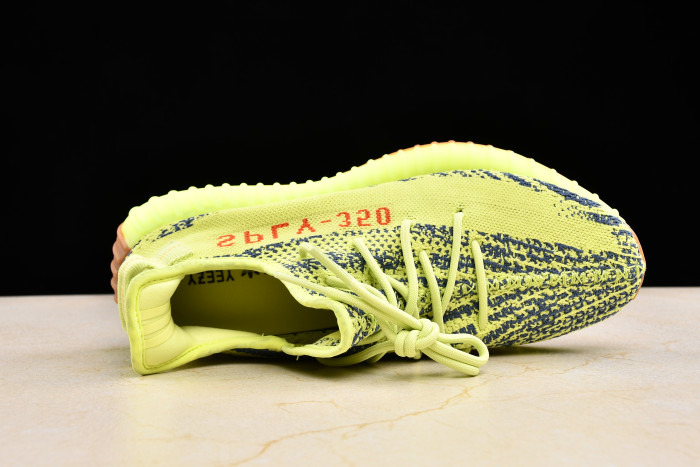 ad*s Y**zy boost 350 v2 semi frozen yellow b37572