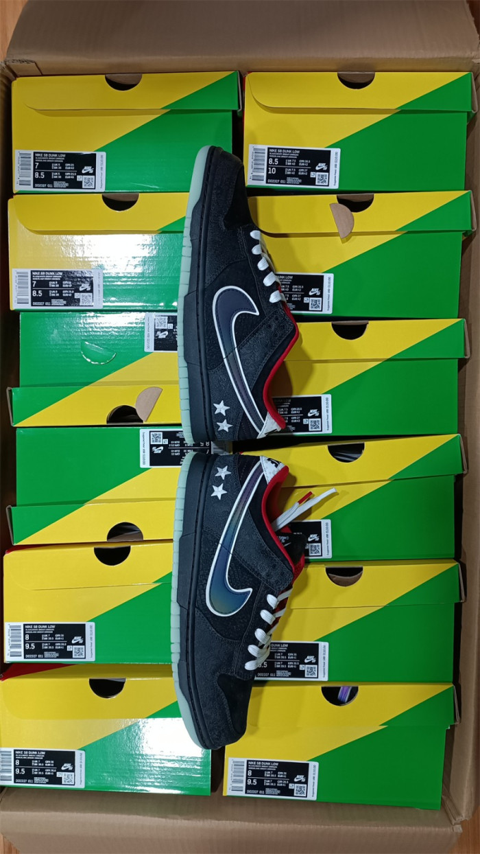 Nike SB Dunk Low LPL League of Legends DO2327-011