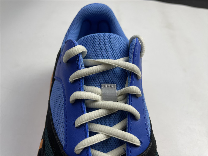 Y**zy boost 700 “bright blue” gz0541