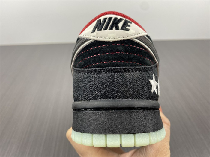 Nike SB Dunk Low LPL League of Legends DO2327-011