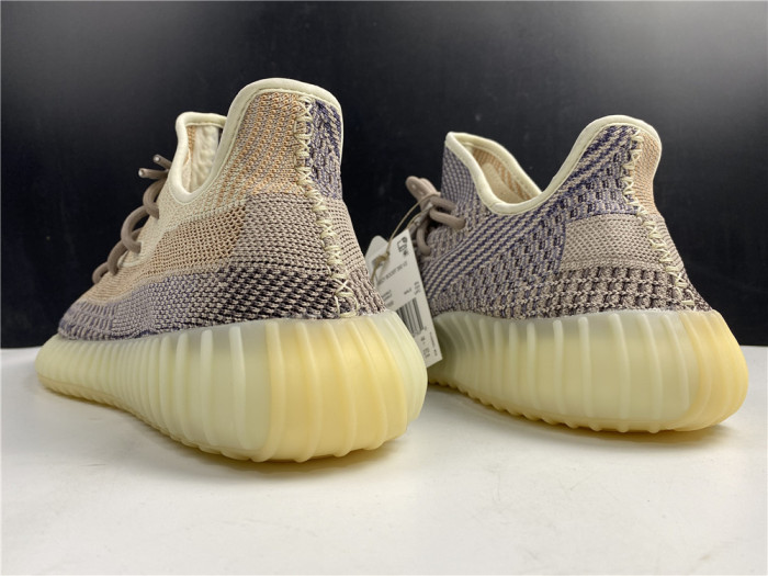 ad*s Y**zy boost 350 v2 ash pearl  gy7658