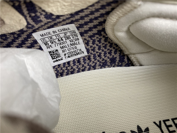 ad*s Y**zy boost 350 v2 ash pearl  gy7658