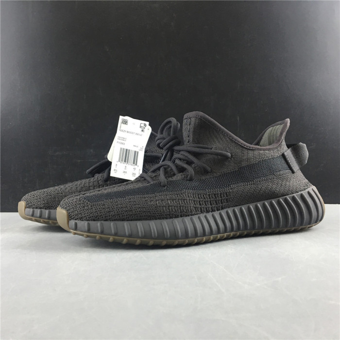ad*s Y**zy boost 350 v2 cinder fy2903