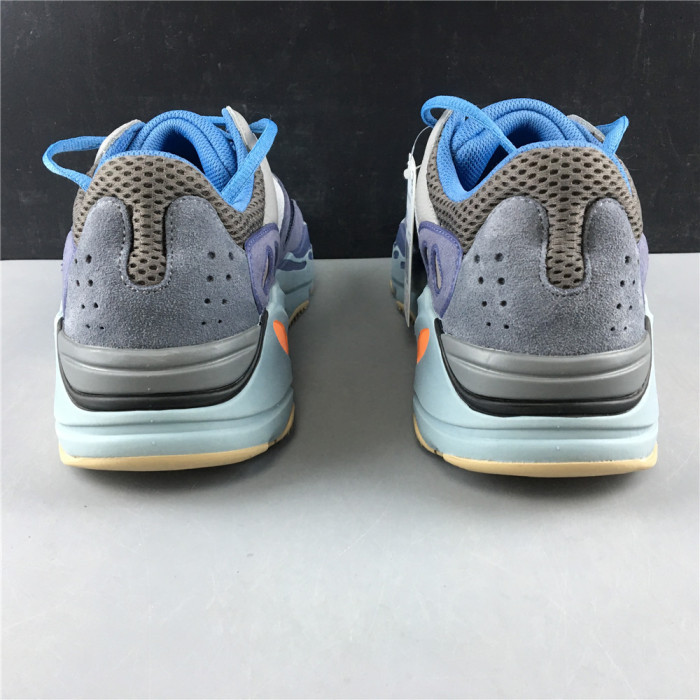 ad*s Y**zy boost 700 carbon blue fw2498