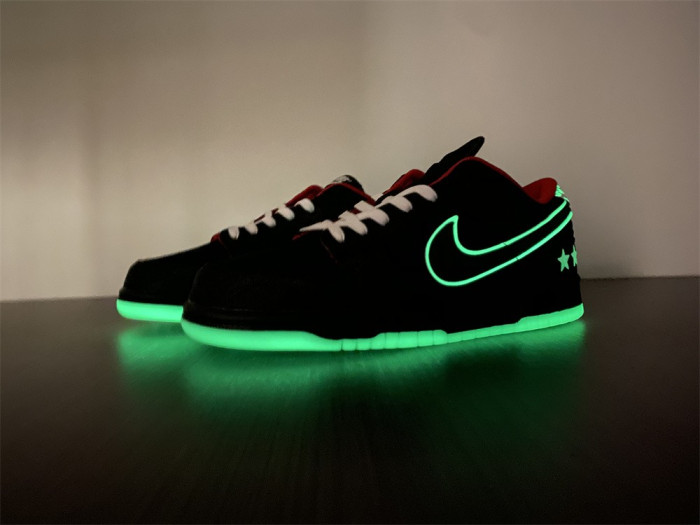 Nike SB Dunk Low LPL League of Legends DO2327-011