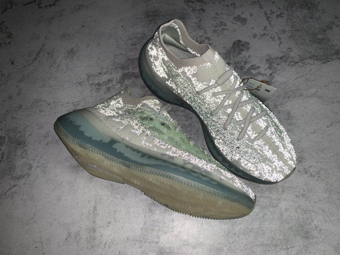 ad*s Y**zy boost 380 alien blue gw0304