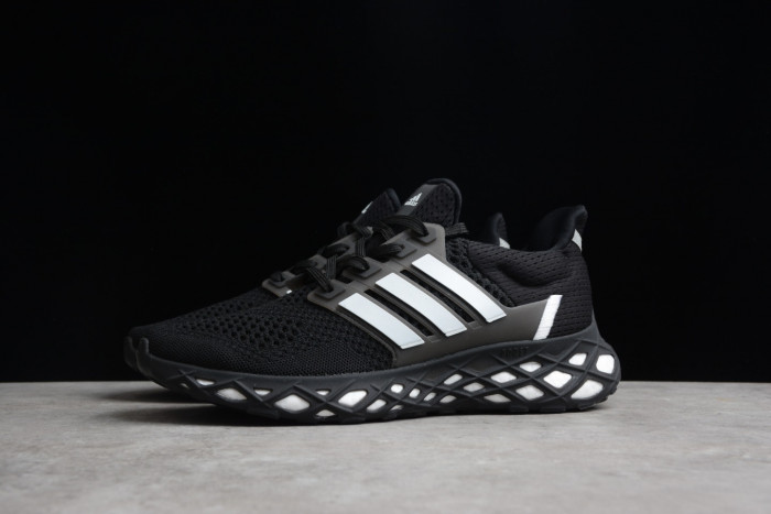 Ad*s ultra traboost web dna black gy4166