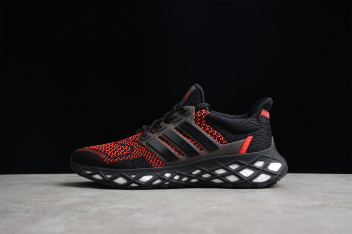 Ad*s ultra traboost web dna black and red gy8091