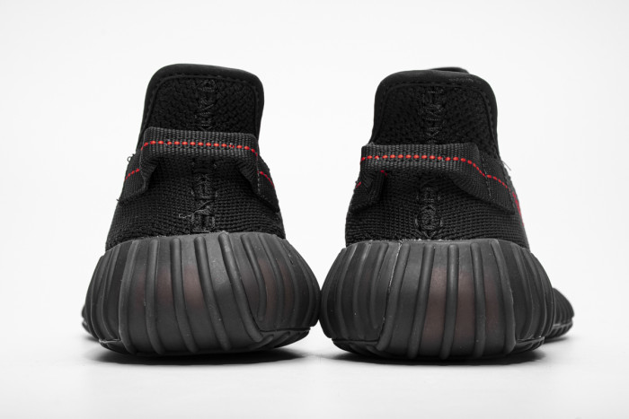 ad*s Y**zy boost 350 v2 black red cp9652