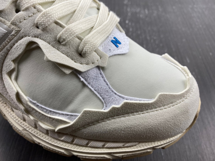 BAPE X NEW BALANCE 2002R M2002RDC