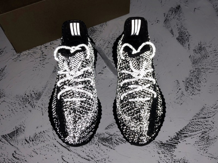 ad*s Y**zy boost 350 v2 static black (reflective) fu9007