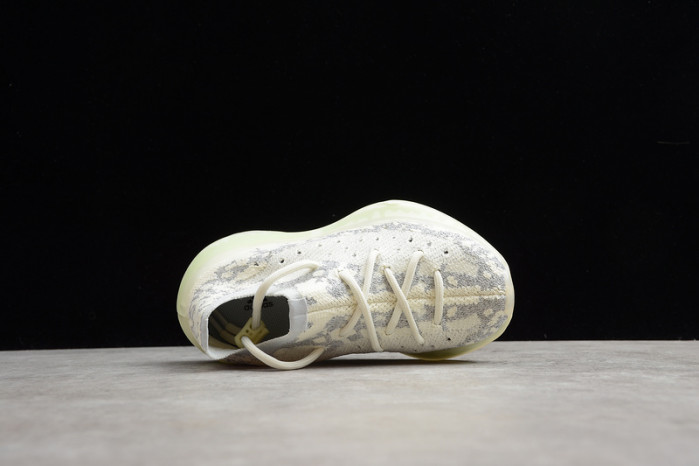 ad*s Y**zy boost 380 alien fv3260(kid)