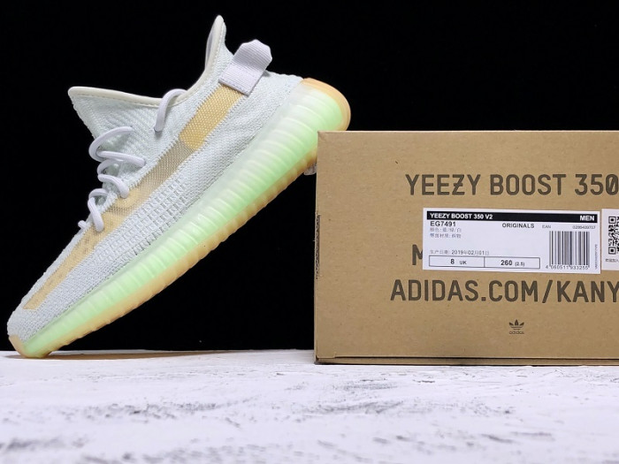ad*s Y**zy boost 350 v2 hyperspace eg7491