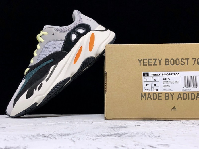 ad*s Y**zy boost 700 wave runner solid grey b75571