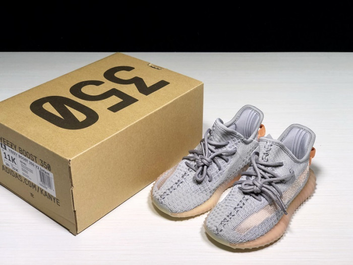 ad*s Y**zy boost 350 v2 trfrm eg7492(kids)