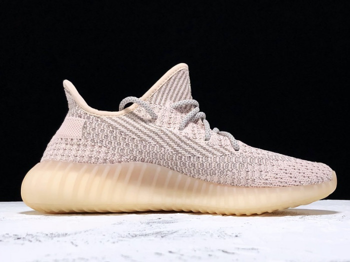 ad*s Y**zy boost 350 v2 synth (reflective) fv5666