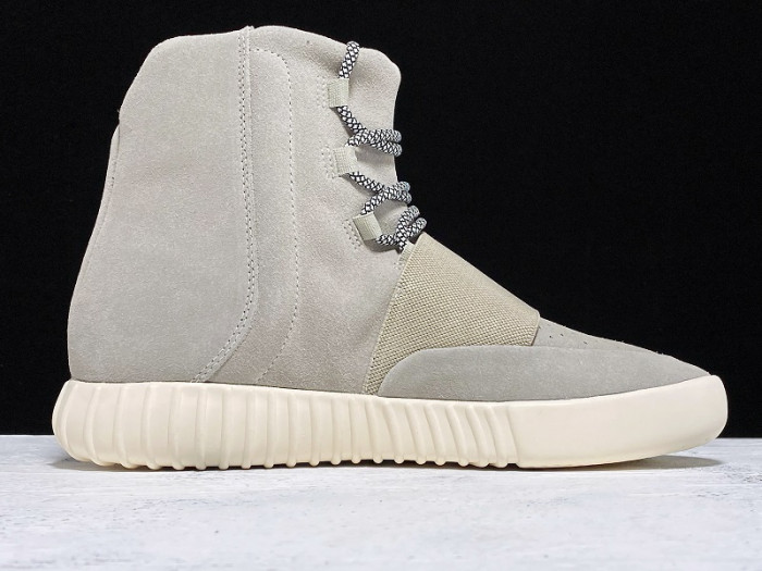 ad*s Y**zy boost 750 og light brown b35309