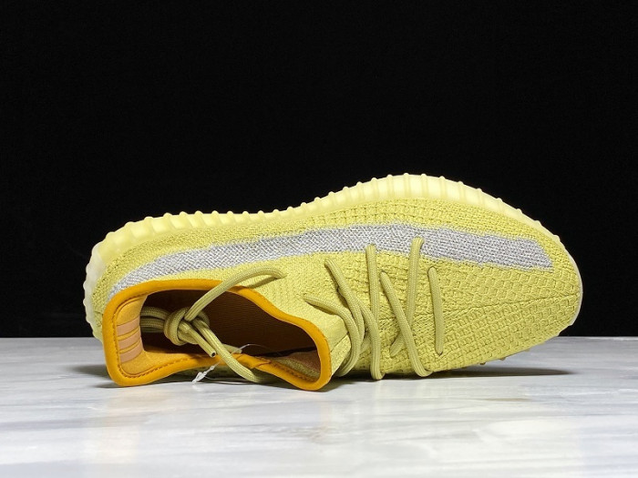 ad*s Y**zy boost 350 v2 marsh fx9034