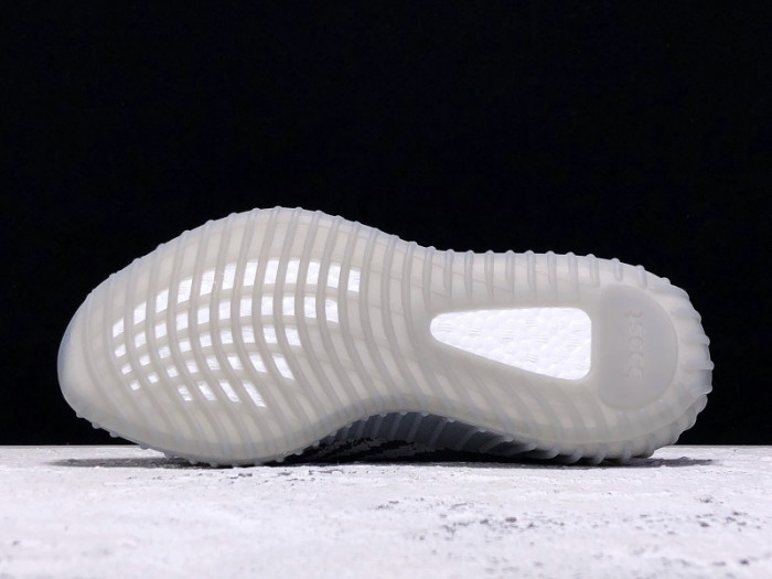 ad*s Y**zy boost 350 v2 beluga 2.0 ah2203