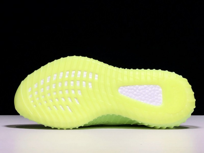 ad*s Y**zy boost 350 v2 glow eg5293