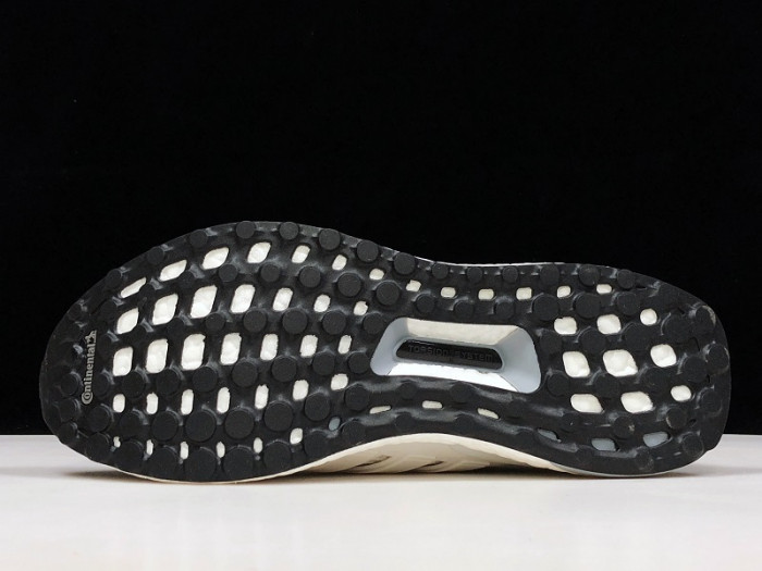Ad*s ultra boost 4.0 running white bb6168