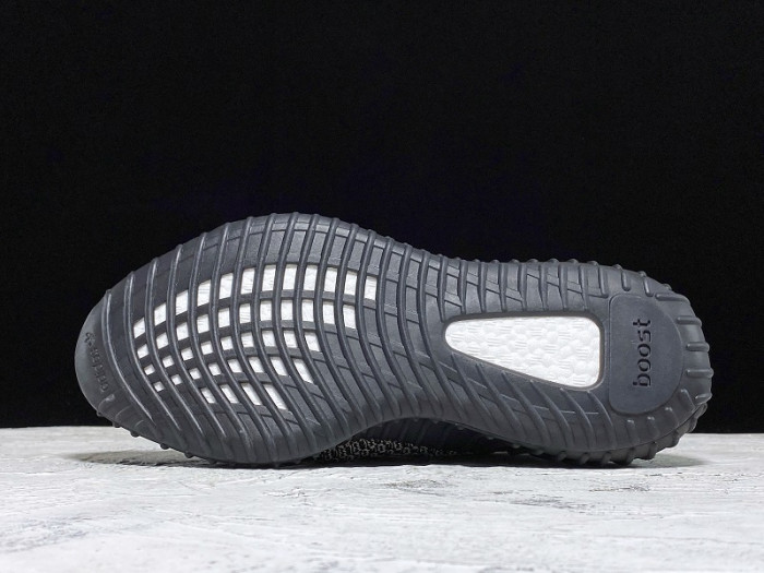 ad*s Y**zy boost 350 v2 yecheil (reflective) fx4145