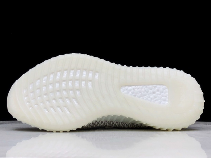 ad*s Y**zy boost 350 v2 static (non-reflective) ef2905