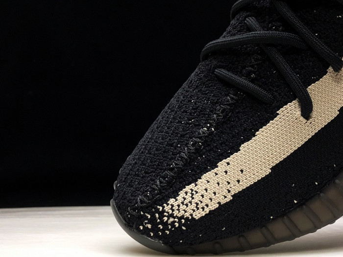 ad*s Y**zy boost 350 v2 core black white by1604