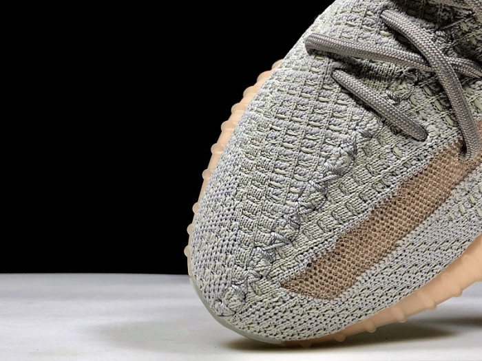 ad*s Y**zy boost 350 v2 trfrm eg7492