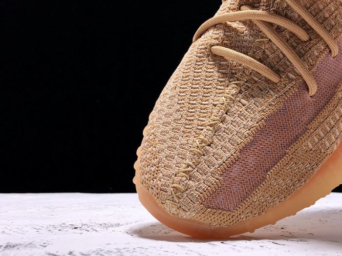 ad*s Y**zy boost 350 v2 clay eg7490