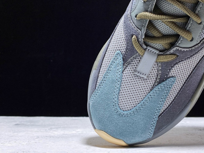 ad*s Y**zy boost 700 teal blue fw2499