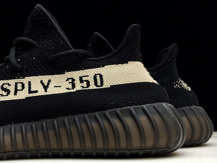 ad*s Y**zy boost 350 v2 core black white by1604