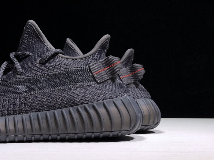 ad*s Y**zy boost 350 v2 black (non-reflective) fu9006