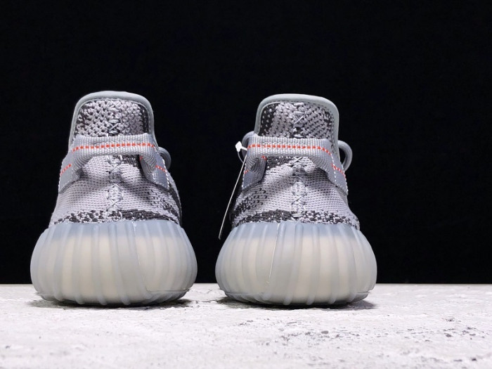 ad*s Y**zy boost 350 v2 beluga 2.0 ah2203