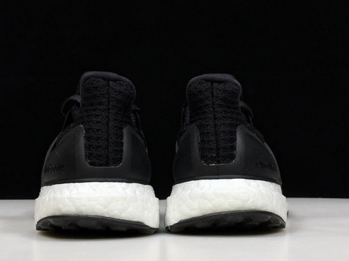 Ad*s ultra boost 4.0 core black bb6166