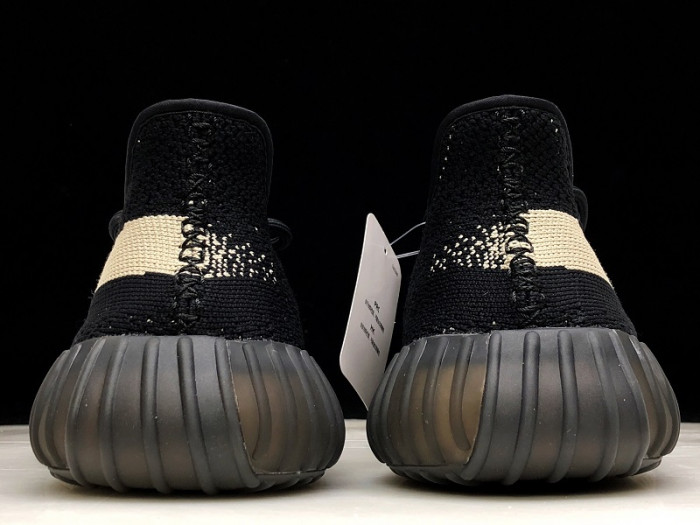 ad*s Y**zy boost 350 v2 core black white by1604