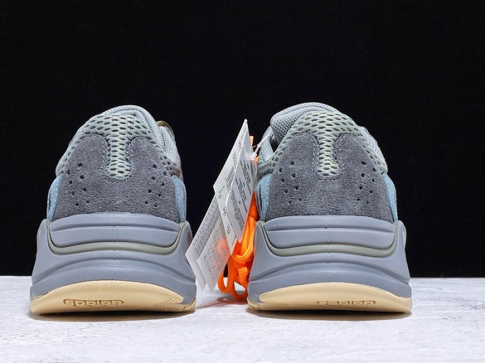 ad*s Y**zy boost 700 teal blue fw2499