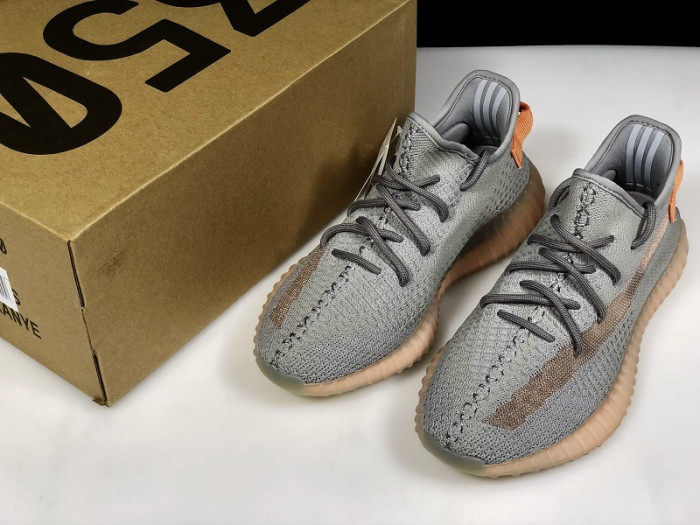 ad*s Y**zy boost 350 v2 trfrm eg7492