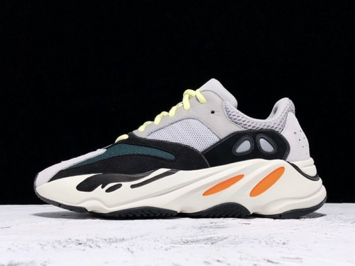 ad*s Y**zy boost 700 wave runner solid grey b75571